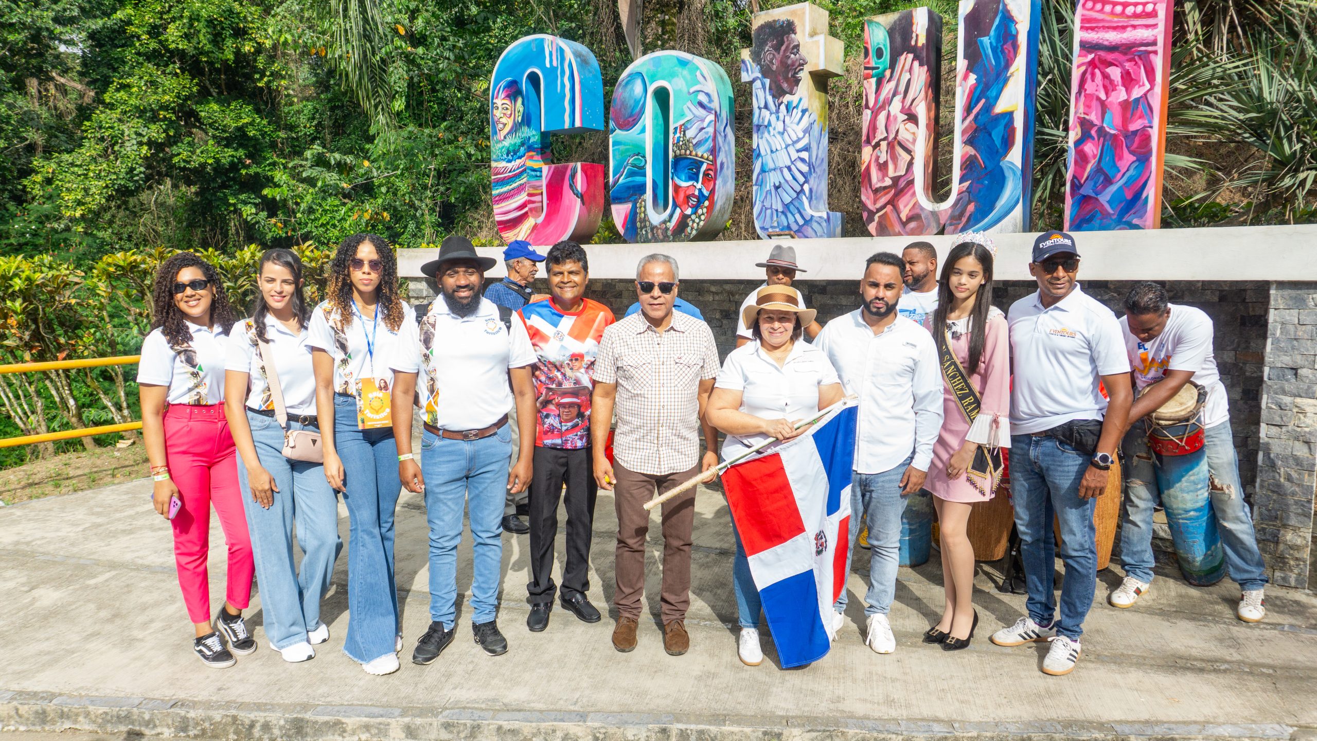 Prensa y medios turísticos se unen a la celebración del Carnaval de Sánchez Ramírez