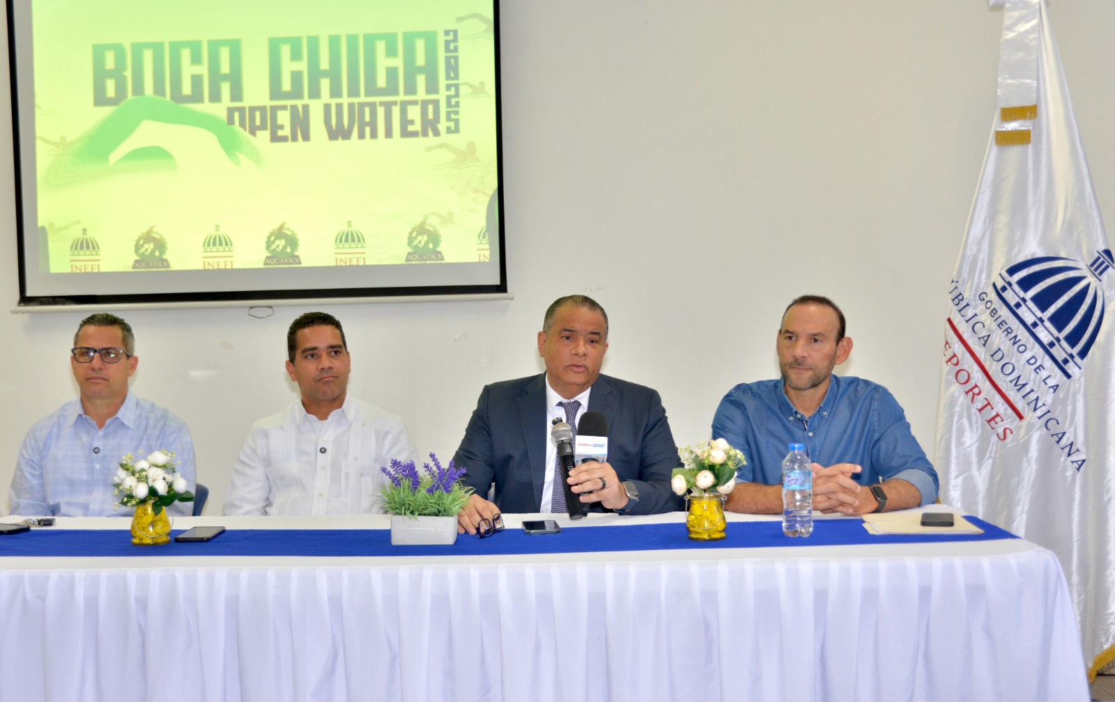 Boca Chica se prepara para la 14ª edición del Abierto de Natación de Aguas Abiertas 2025