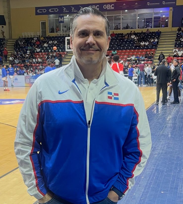 Mario Guerrero Heredia, nuevo gerente general del equipo U19 de baloncesto dominicano rumbo al Mundial en Suiza