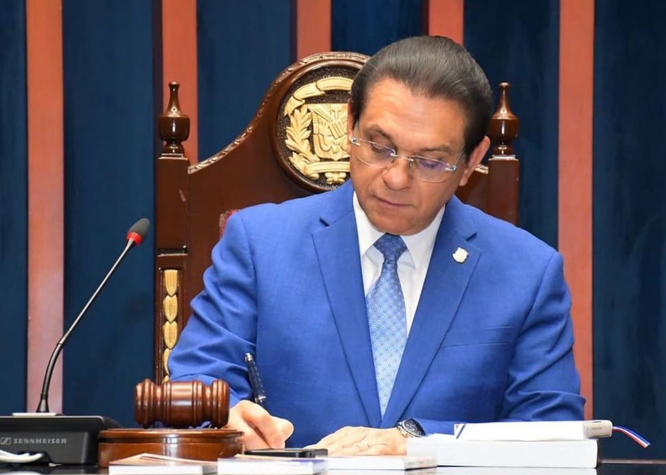 Senador Daniel Rivera propone reconocimiento de Ercilia Pepín como Heroína Nacional