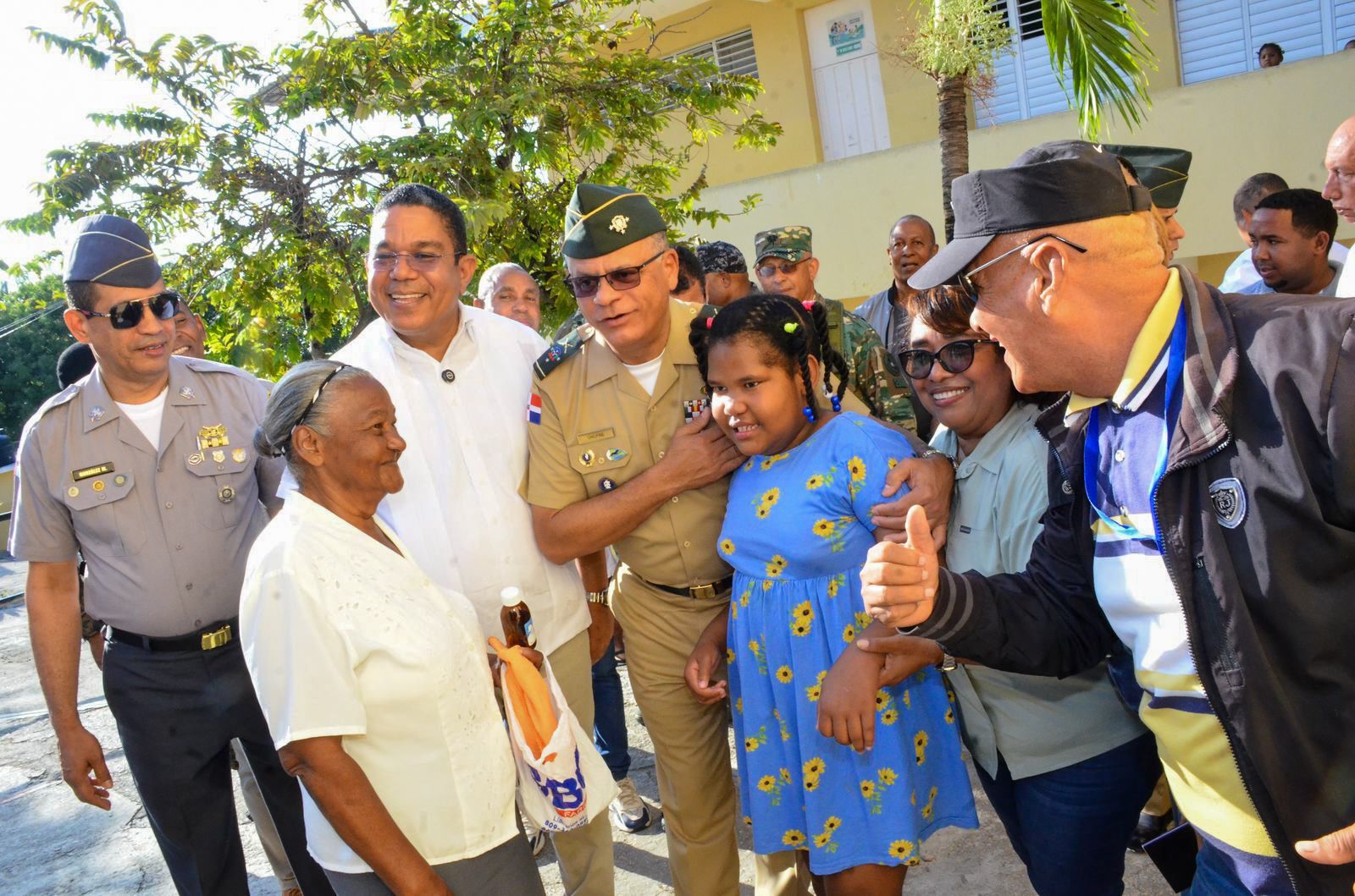 MIDE realiza exitoso operativo médico y de acción cívica en Barahona