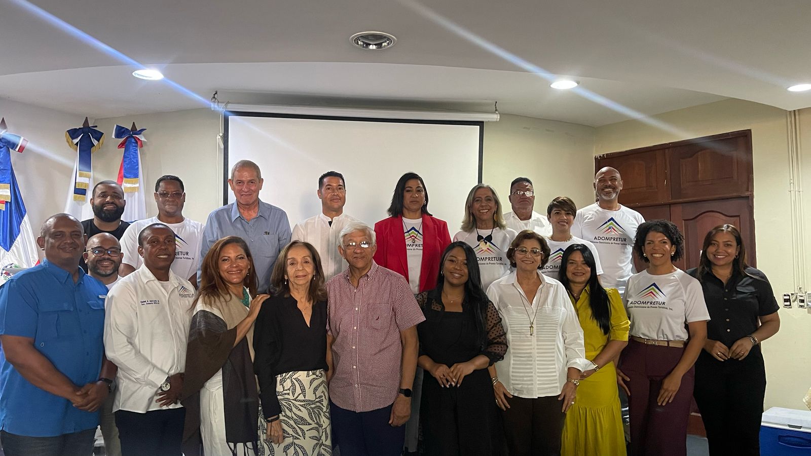 Adompretur Evalúa Logros y Desafíos en Reunión del Consejo Nacional