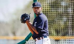 Julio Teherán domina en la lomita por Colombia