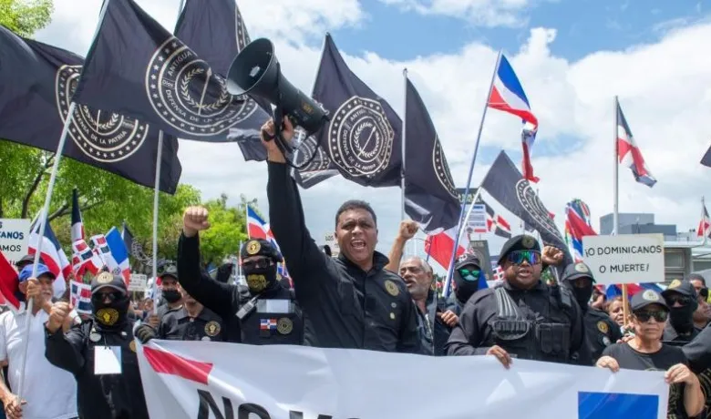 Expectativa Nacional: Marcha en el Hoyo de Friusa Captura la Atención del País