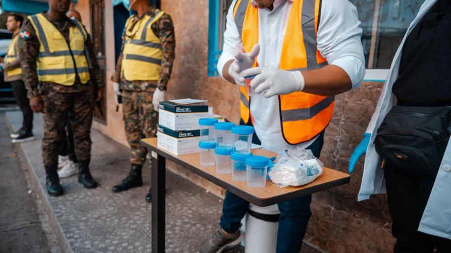 Intrant refuerza control: detecta 17 choferes con sustancias ilícitas y retira licencias