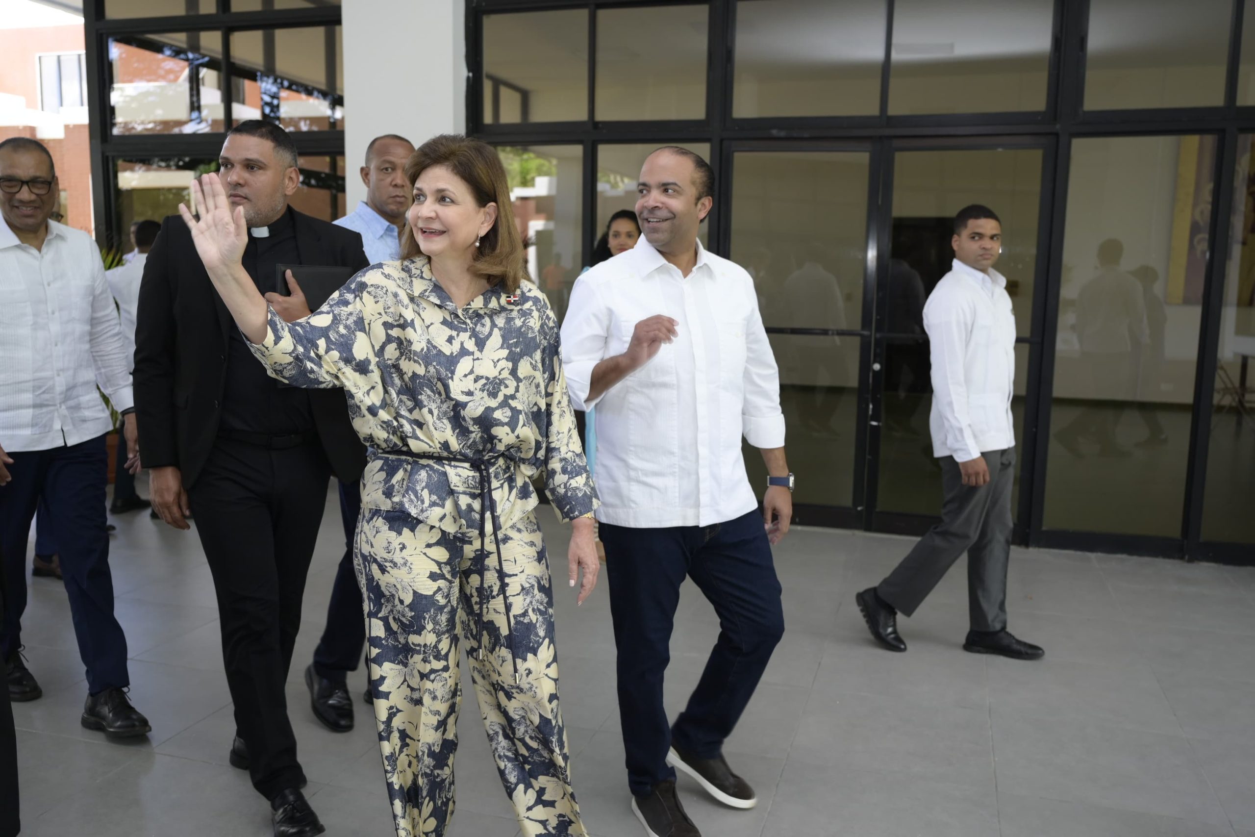 Banreservas impulsa renovación de parques culturales y religiosos