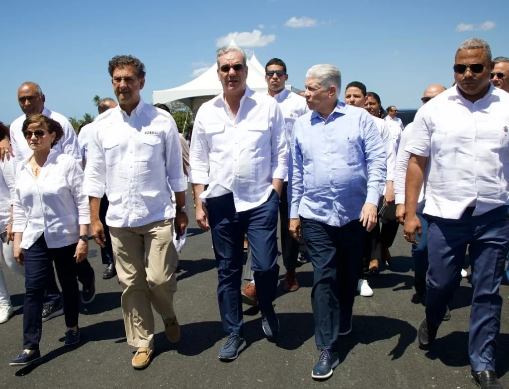 Baní acelera su desarrollo con moderna circunvalación que transformará el sur