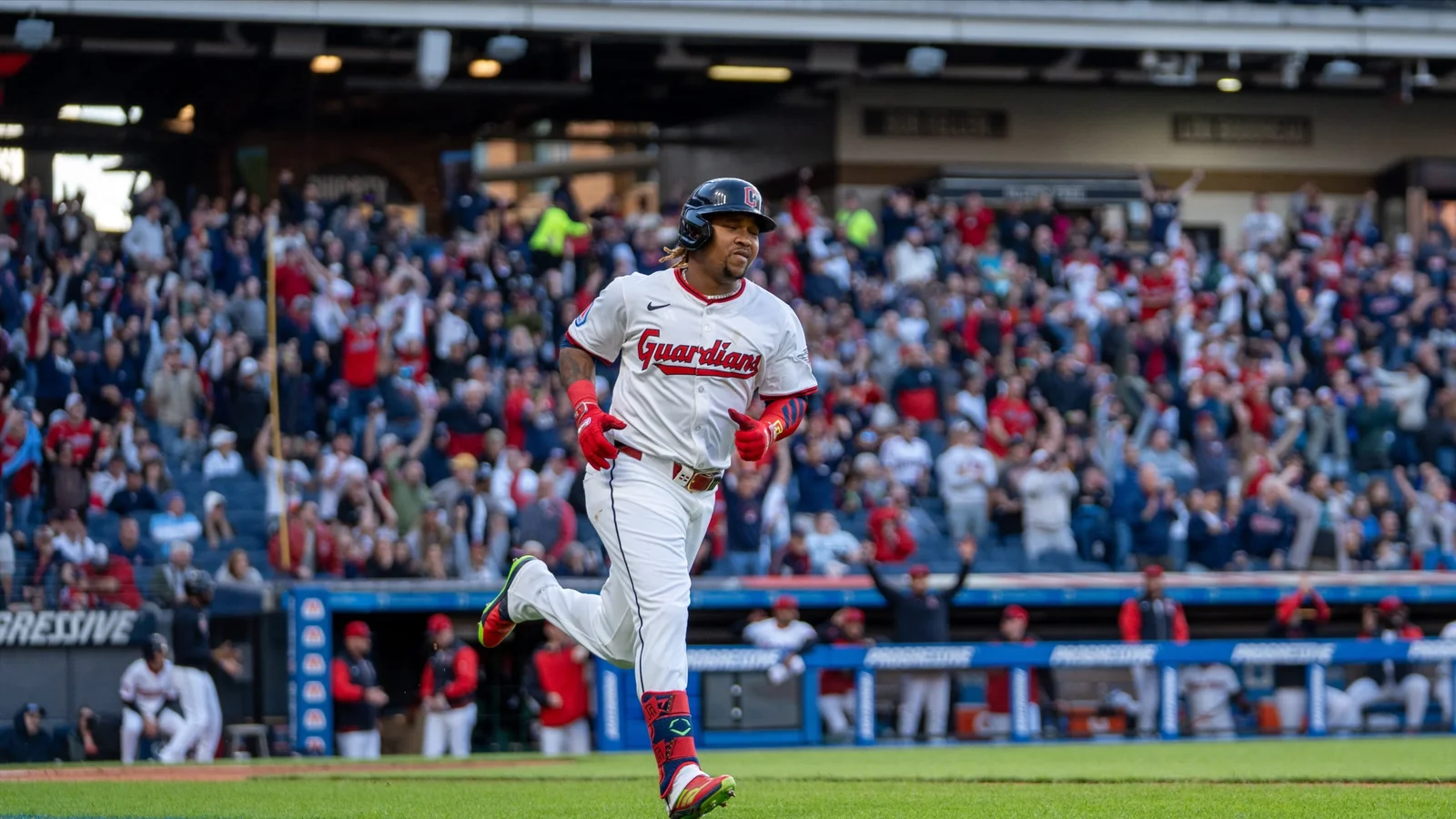 Ramírez y Manzardo castigan a los Yankees