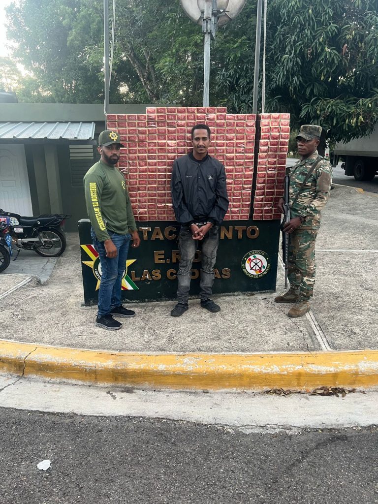 Interceptan cargamento de más de 60 mil cigarrillos ilegales en Santiago Rodríguez