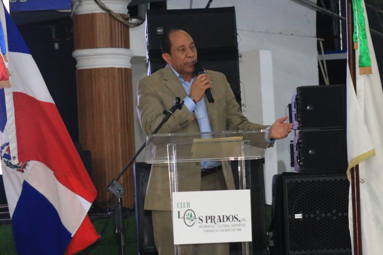 Jorge Ramírez presenta logros en su primera rendición de cuentas en club Los Prados