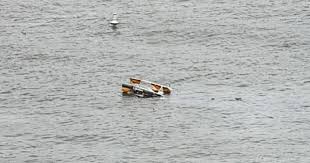 Un helicóptero turístico se estrella en Nueva York: mueren cinco miembros de una familia española y el piloto