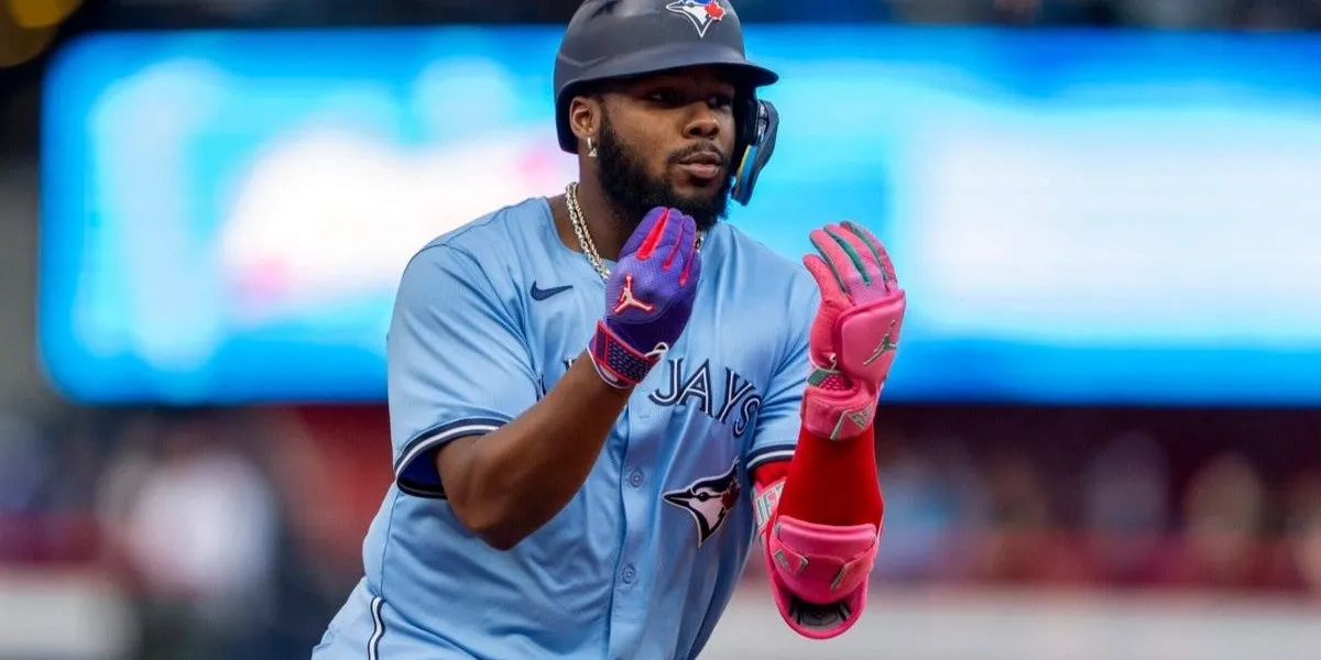 Toronto desafía los pronósticos y se acerca a la gloria