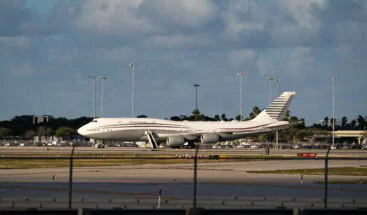 Pentágono acepta Boeing de Qatar para uso presidencial