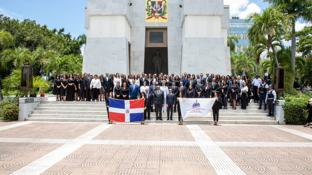 Contraloría celebra 96 años con avances en control y transparencia
