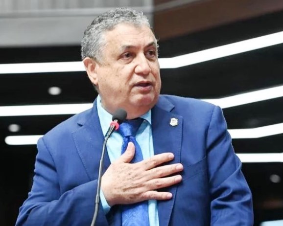 PLD acata suspensión y denuncia persecución política