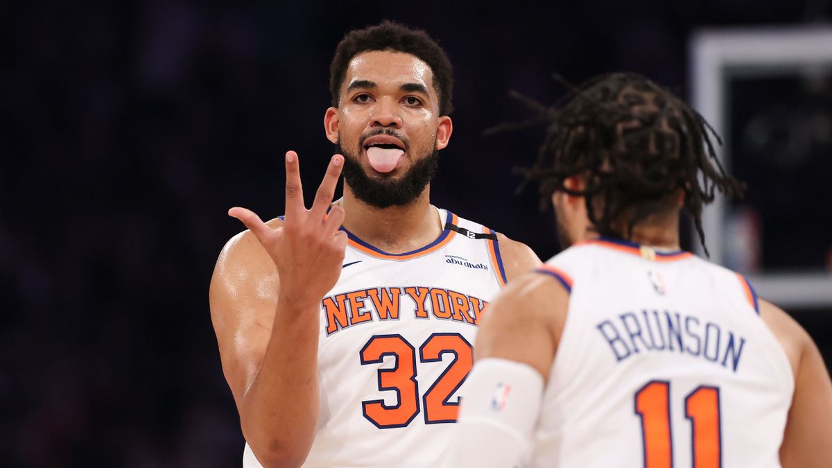 Brunson y Towns mantienen vivos a los Knicks en la serie