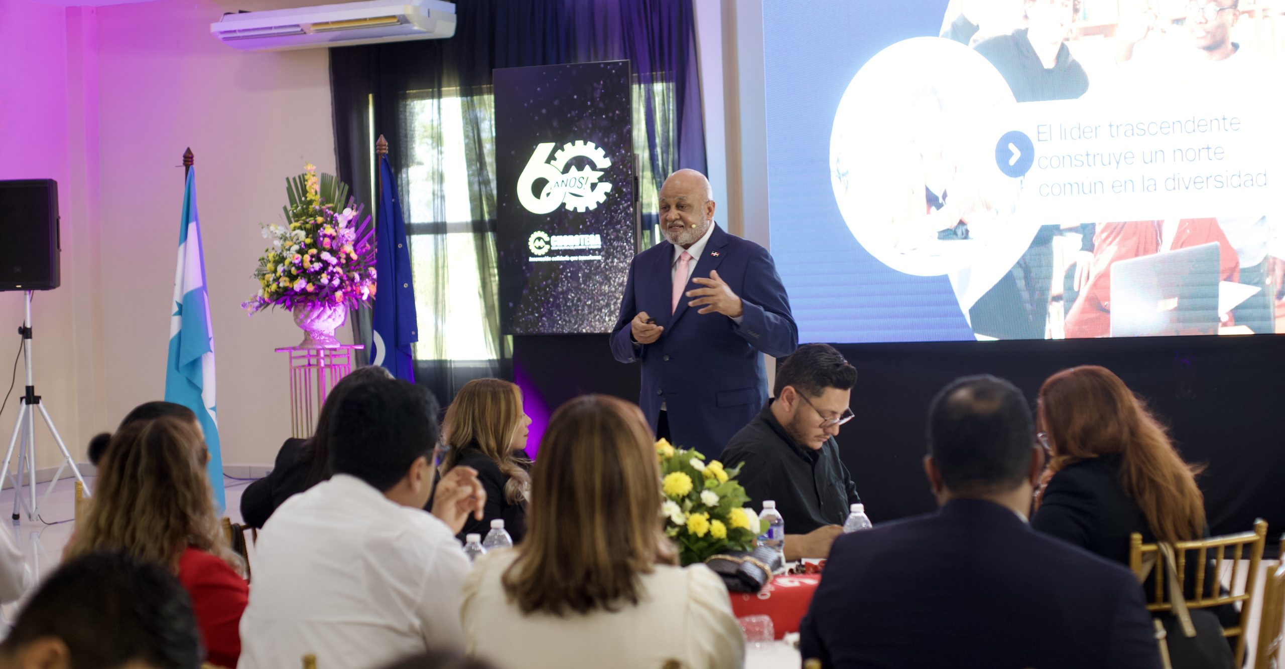 “Liderar para Trascender”: Fulcar Inspira a América Latina desde Choluteca