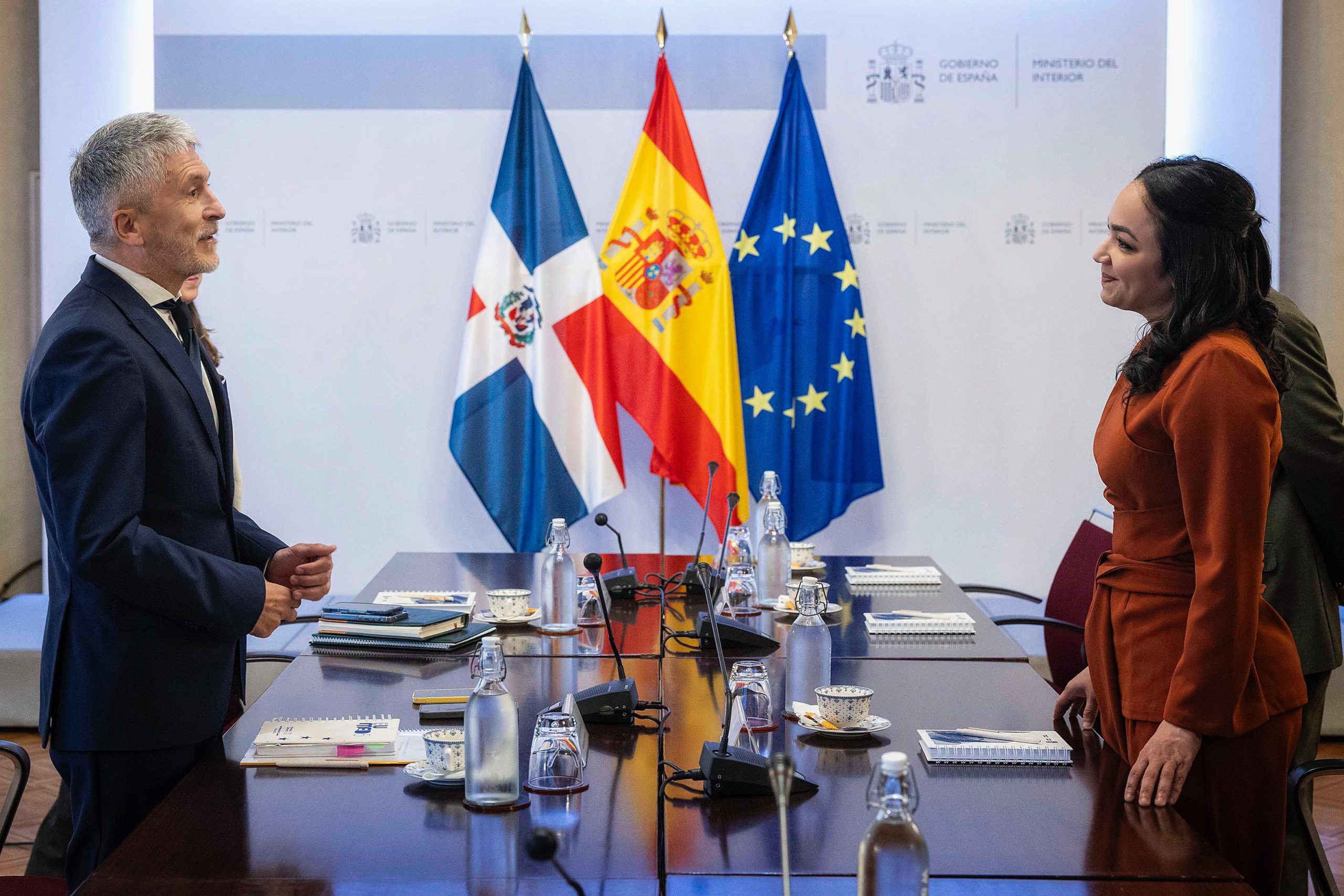 Faride Raful y su homólogo español acuerdan fortalecer cooperación en seguridad