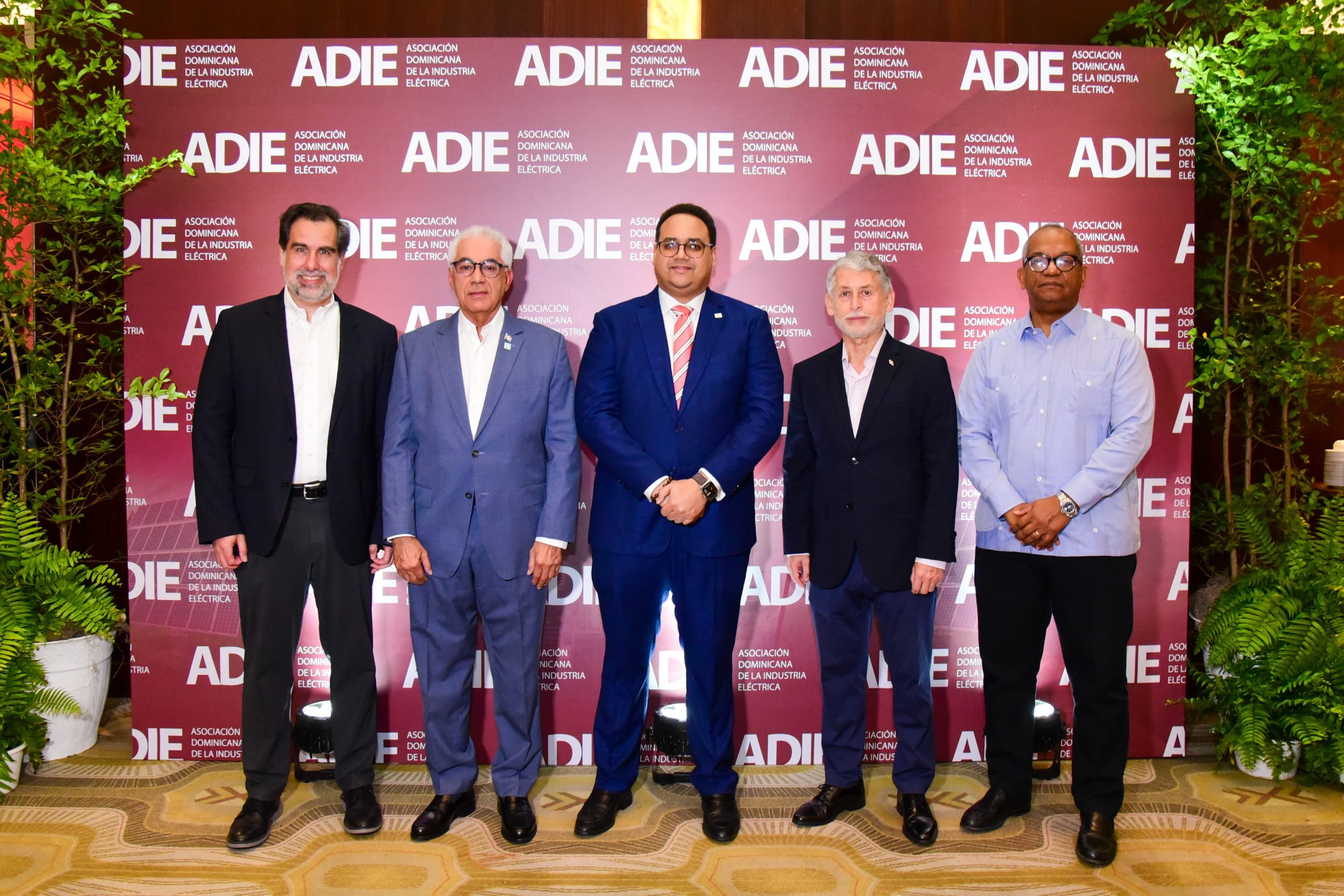 Regulación y tecnología: Claves para el futuro energético