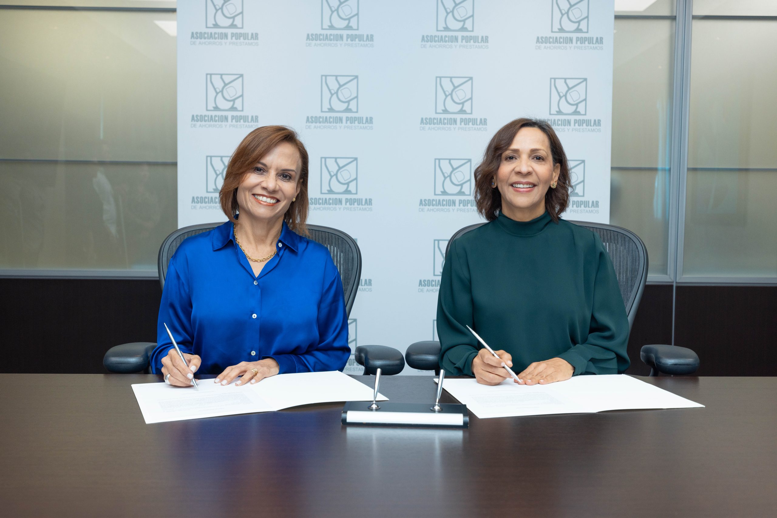 APAP y Red De Par en Par refuerzan alianza por la inclusión laboral de personas con discapacidad