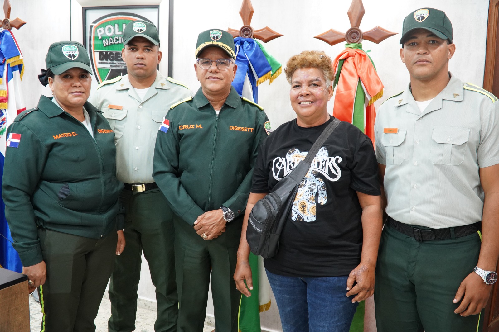 Sobreviviente agradece en persona a agentes de DIGESETT que le salvaron la vida