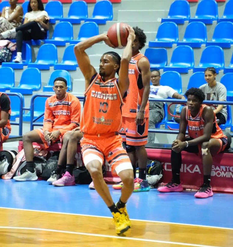 La Ciénaga y Reales del Caliche rugen en el Torneo de Segunda División