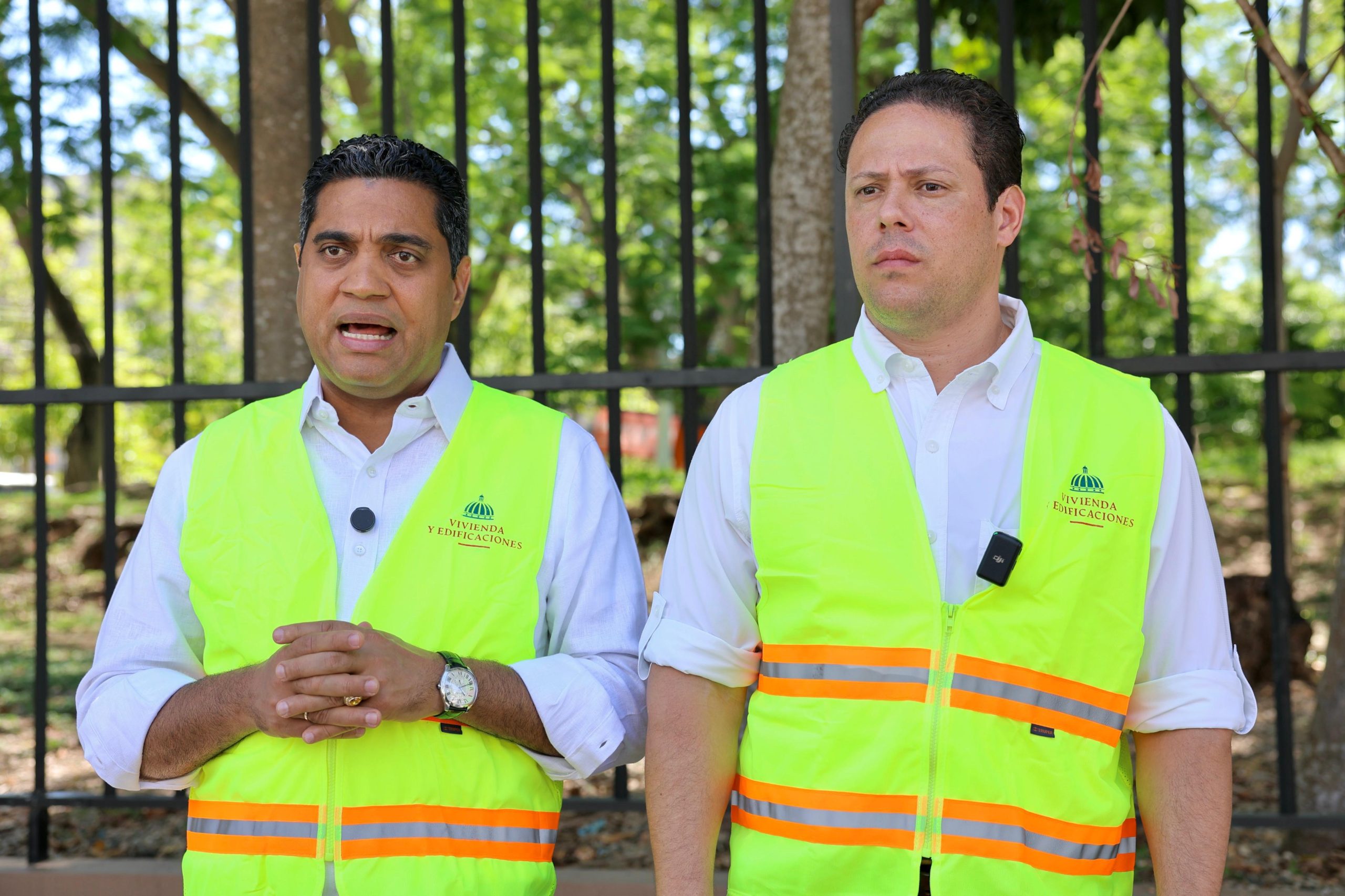 Bonilla y Cruz supervisan avance de obras para Santo Domingo 2026
