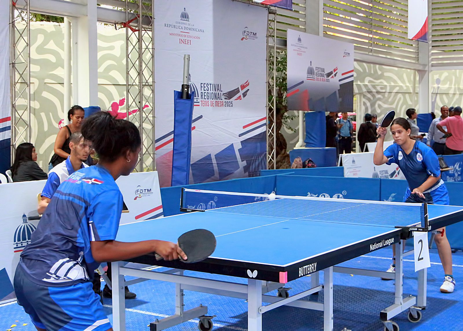 Santiago Noreste domina torneo regional de tenis de mesa escolar organozado por INEFI