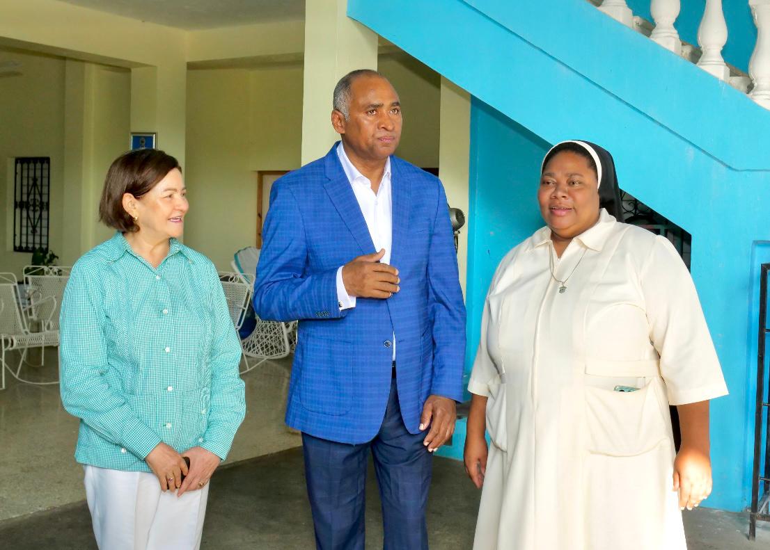 Apoyo vital al Hogar de Niñas en Peravia