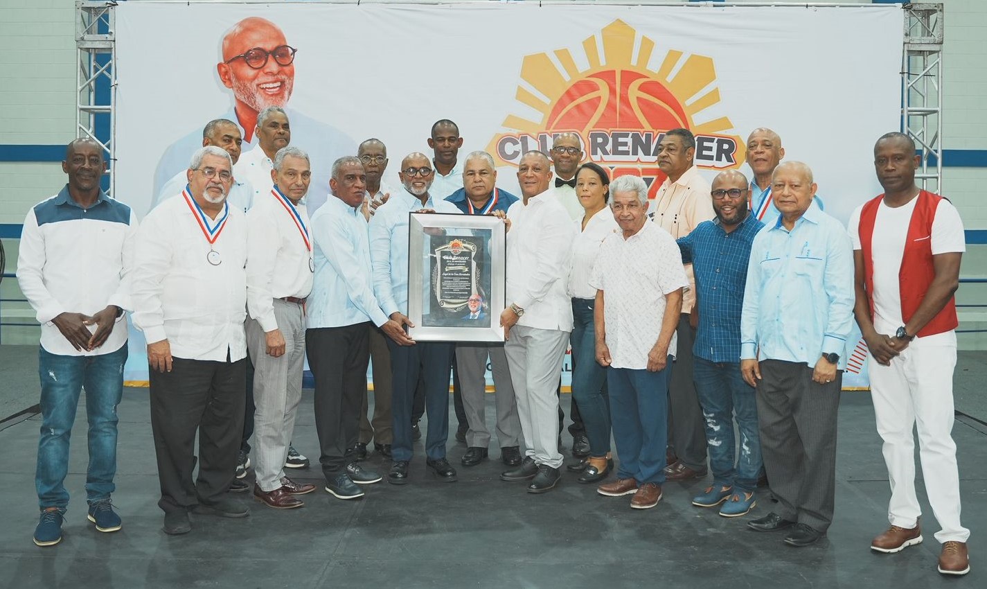 Club Renacer celebra 58 años de legado deportivo en Guachupita