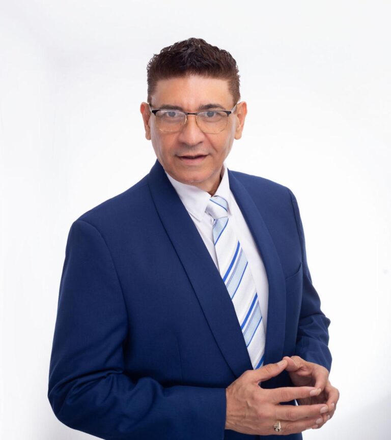 Locutores proponen ajustes clave a Ley de Medios