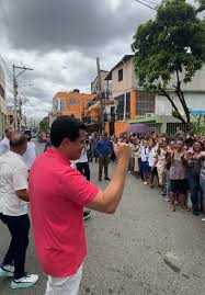 Collado Llega a Capotillo con Ayuda Privada para Madres