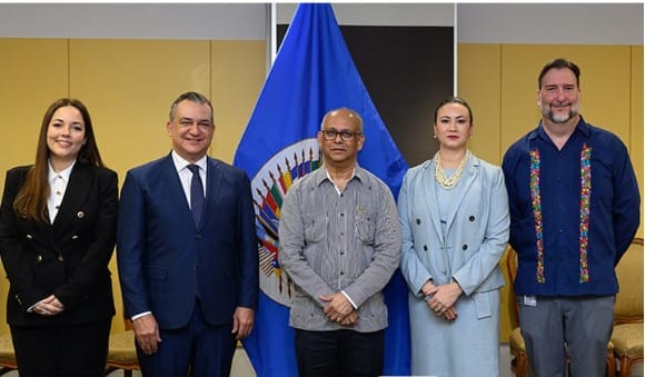 JCE firma acuerdos con la OEA e IFES para reforzar transparencia y planificación electoral