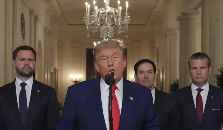 Trump ordena ataque sorpresa contra instalaciones nucleares de Irán