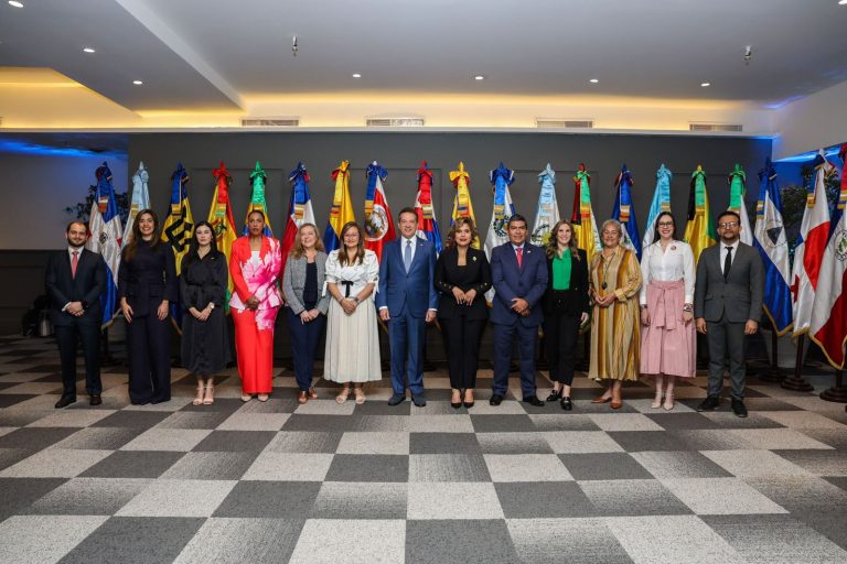 Foro Internacional promueve integración de la perspectiva de género en la política de competencia