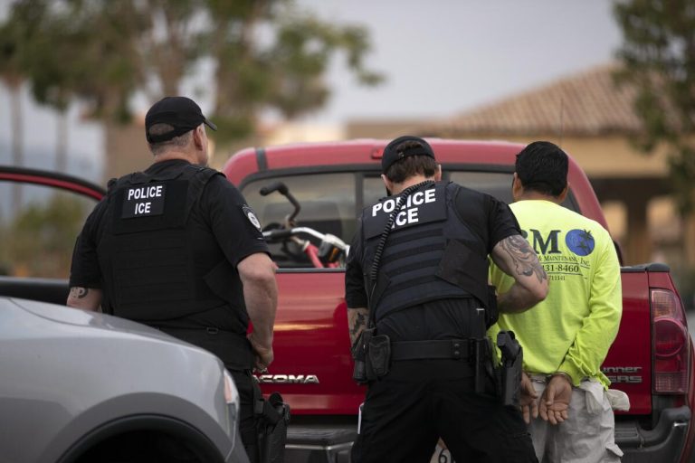 Ciudadanos en la mira: alarma por detenciones de estadounidenses en operativos migratorios