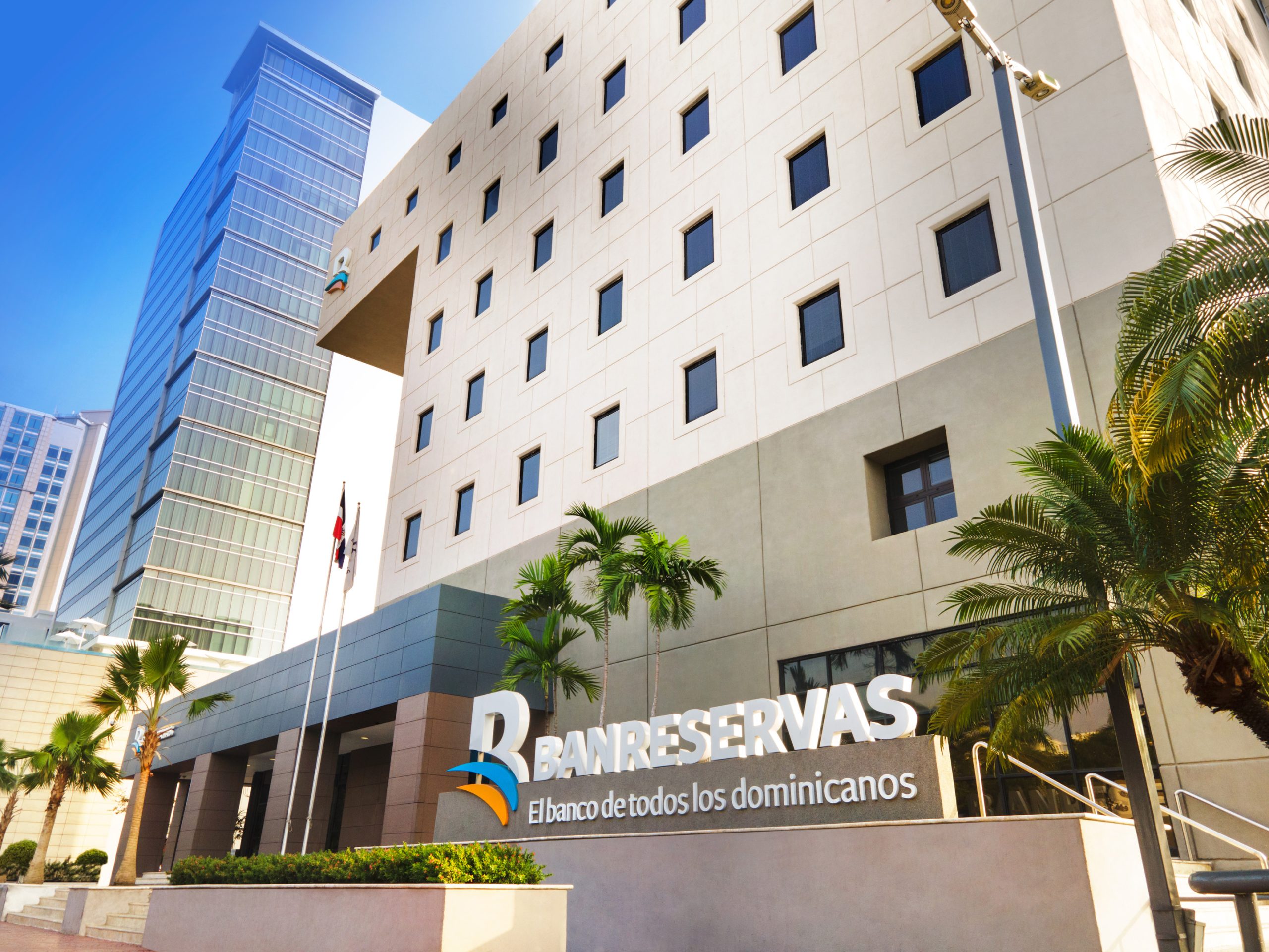 Global Finance reconoce a Banreservas como el Mejor Banco para PYMES en RD y el Caribe