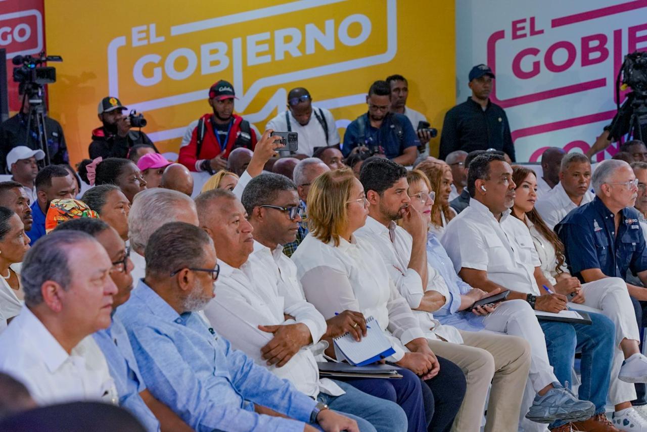 “El Gobierno Contigo” lleva soluciones directas a comunidades de San Cristóbal