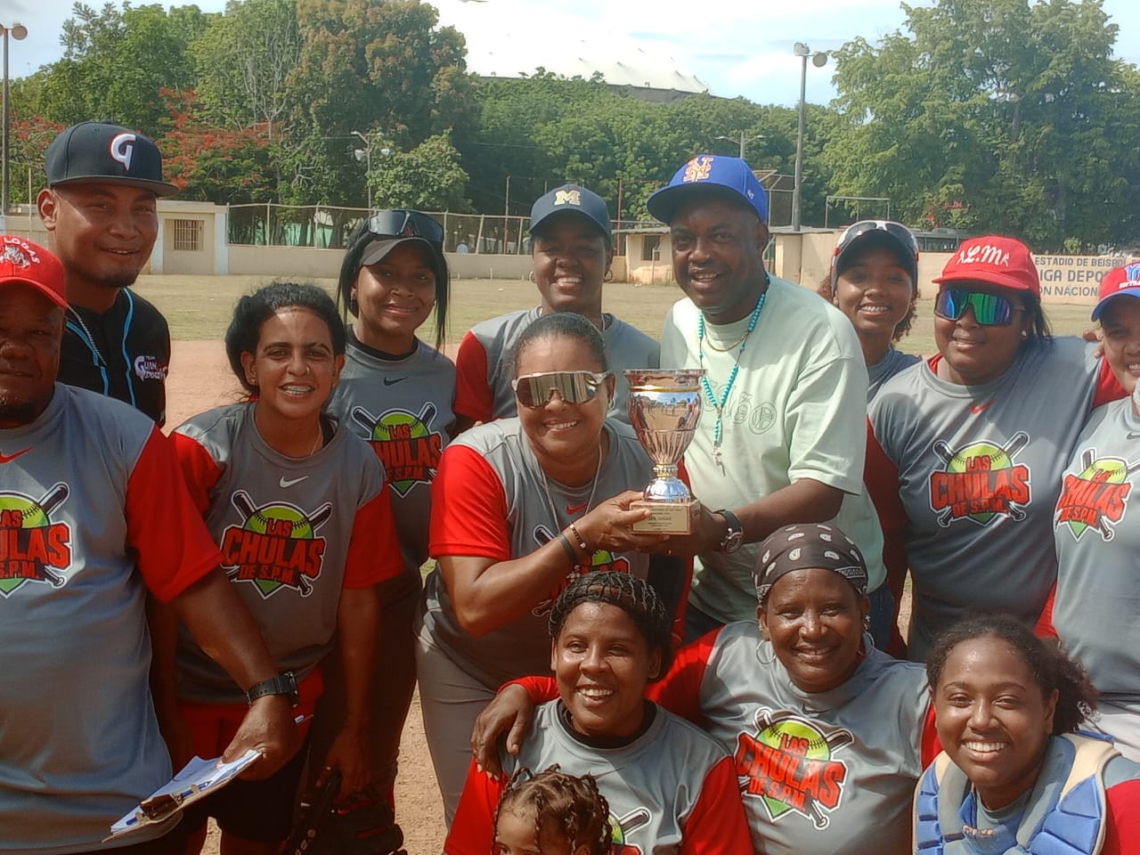 Las Chulas conquistan el Convivio Nacional de Softball Femenino