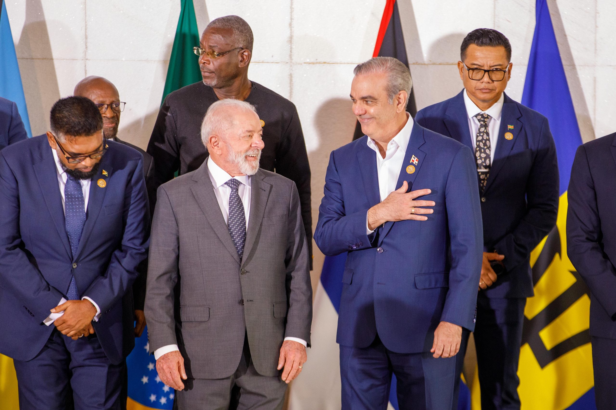 Abinader propone pacto climático hemisférico en Cumbre Brasil–Caribe