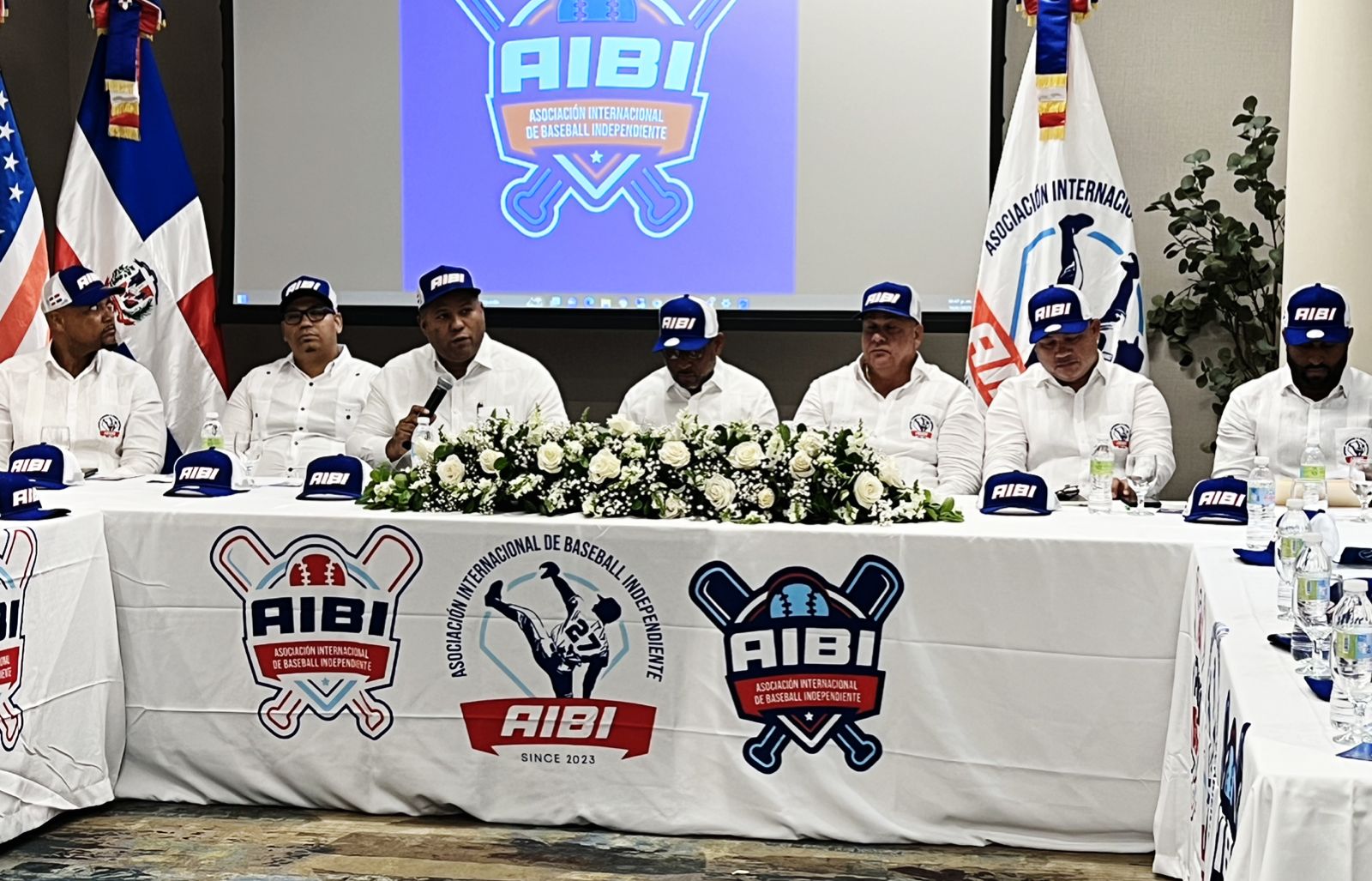 “No a la Ley Zorrilla”: AIBI denuncia que el proyecto amenaza el futuro del béisbol dominicano
