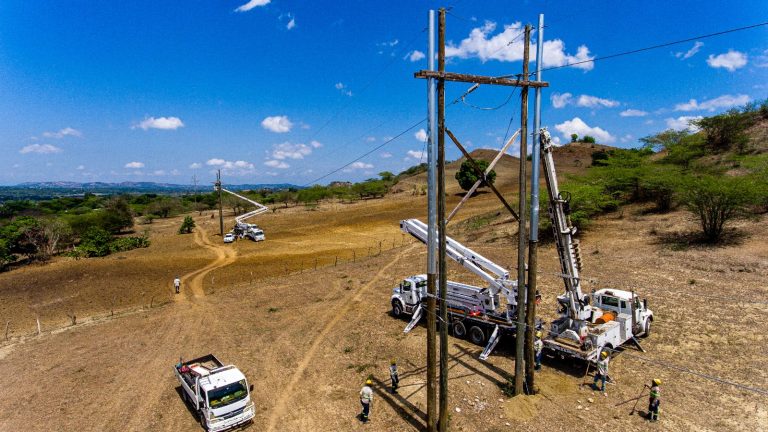 ETED anuncia apertura de líneas eléctricas para trabajos del Metro y parque solar