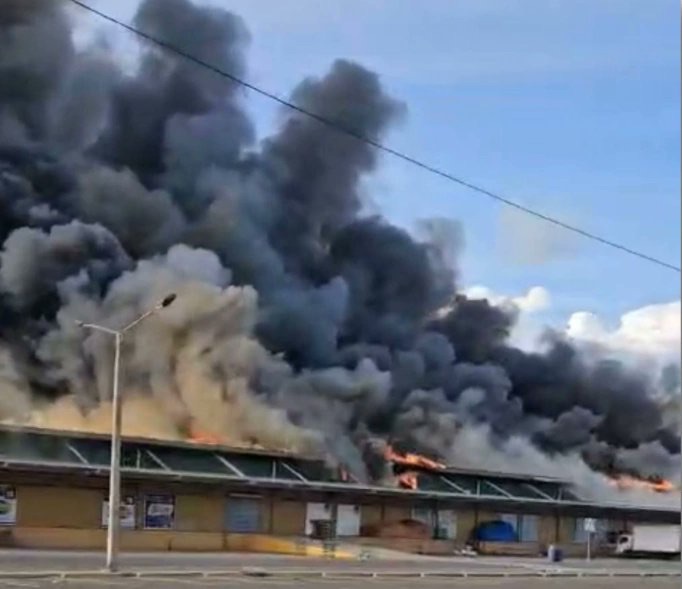 Incendio en Merca Santo Domingo: Pérdidas Millonarias