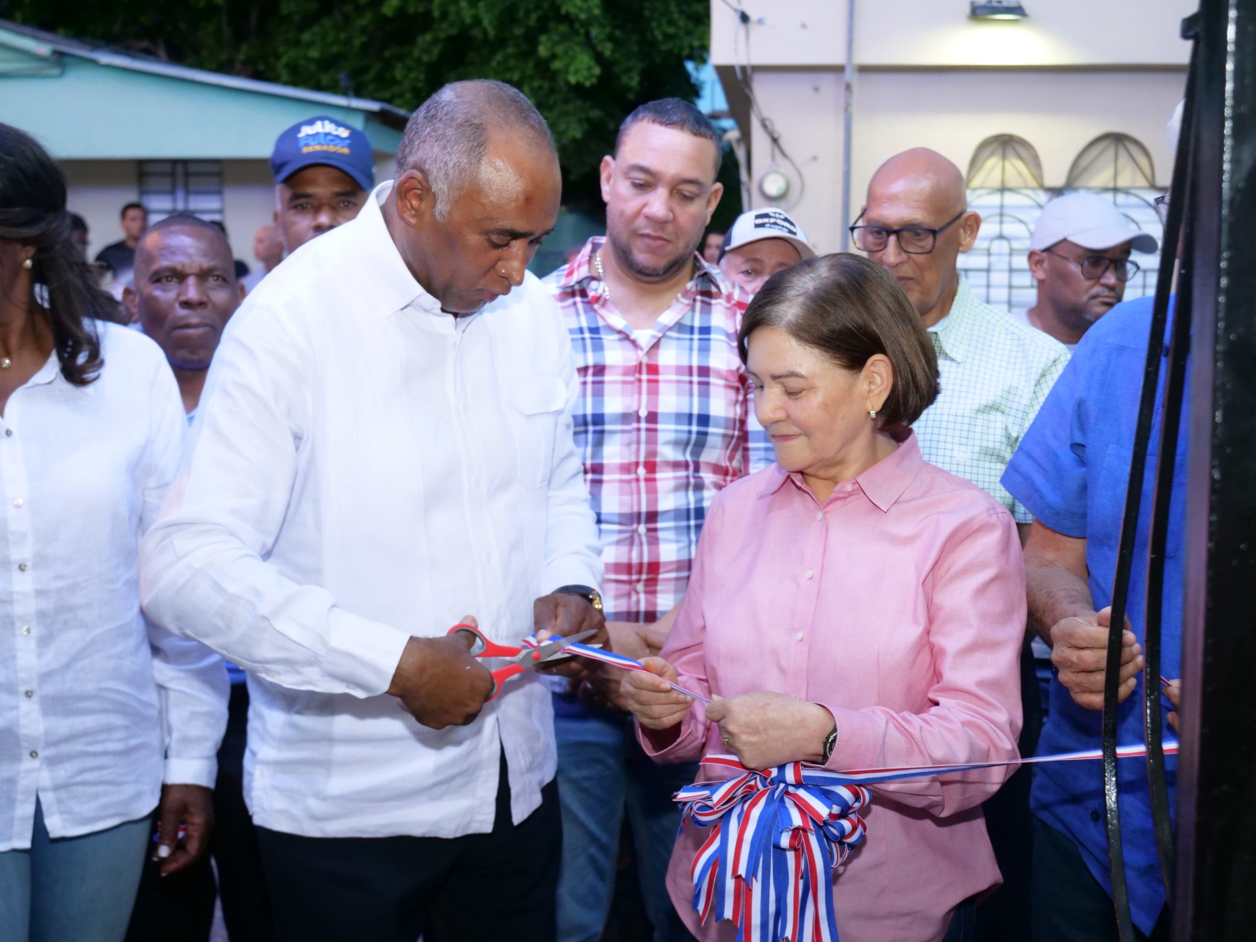 Julito Fulcar abre oficina legislativa en Matanzas para escuchar de cerca a la comunidad