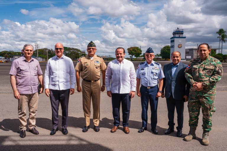 Avanza modernización de pista aérea militar para uso estratégico y nocturno