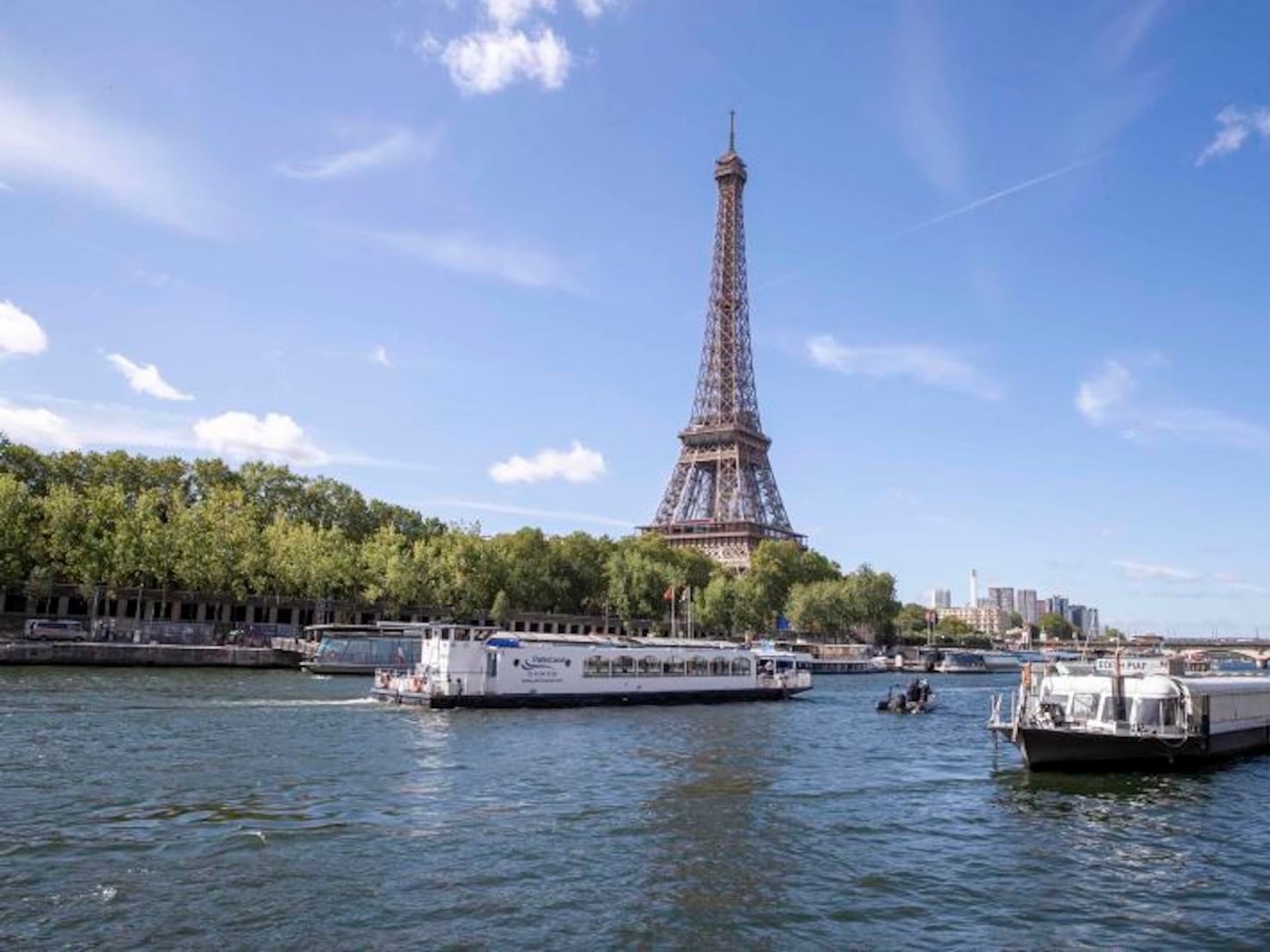 París autoriza baño en el Sena por primera vez en 100 años