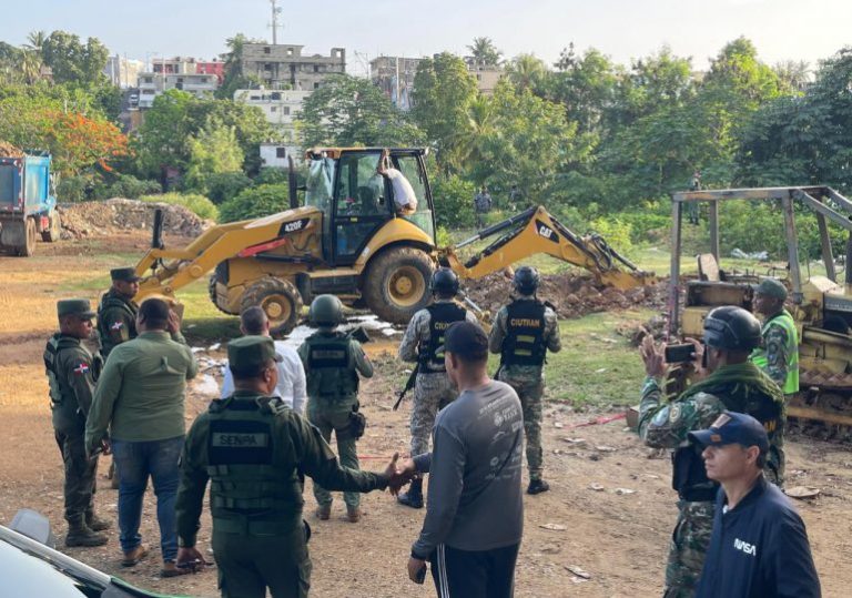 SENPA y Medio encabezan operativo en defensa de los humedales del Ozama