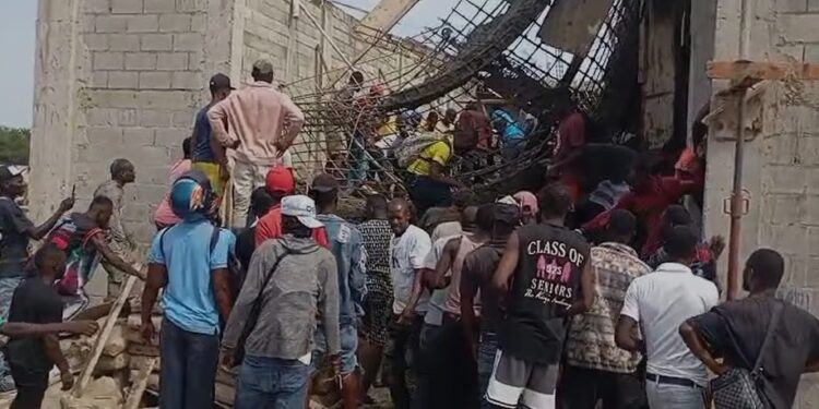 Colapso de obra en Haití deja muertos y heridos en zona fronteriza