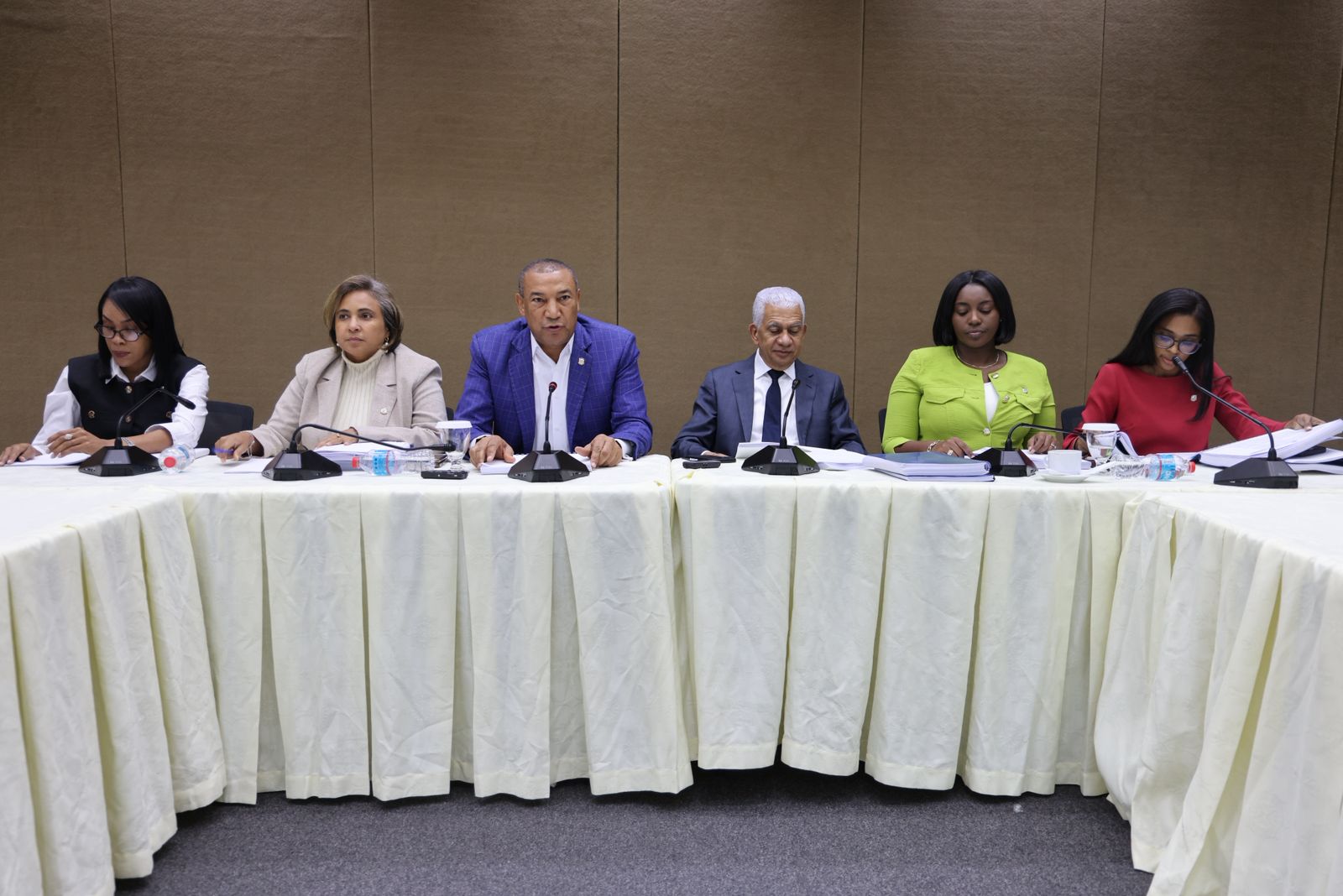 Congreso entra en sesión permanente por el Código Penal