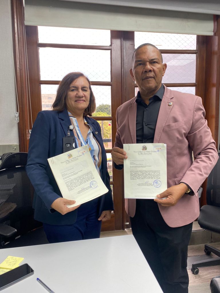 Diputado propone reforma para eliminar copago en medicamentos del SFS